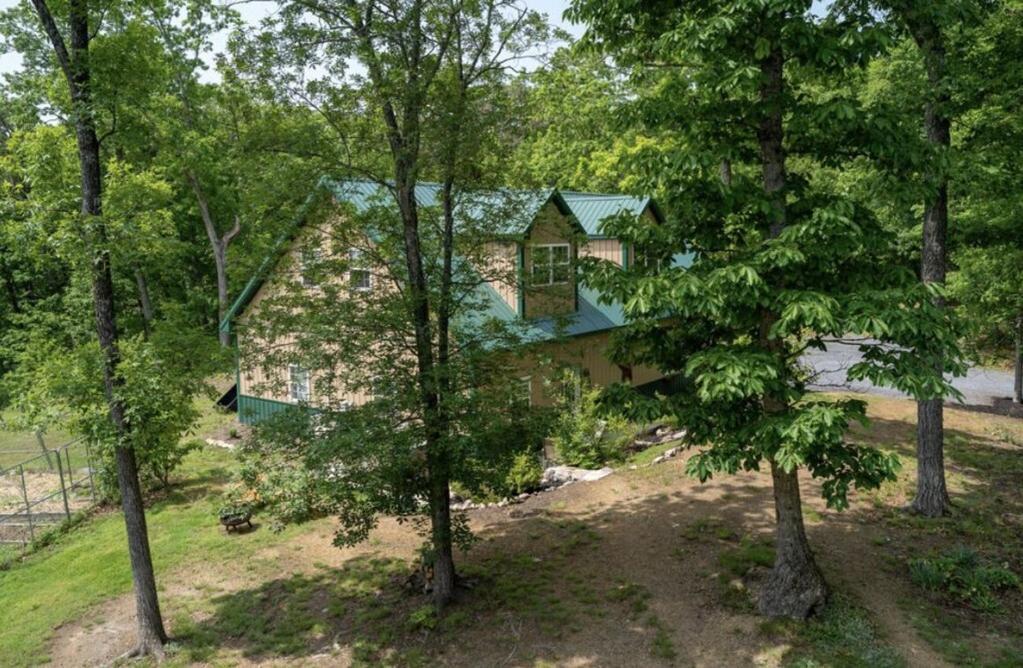 Mockingbird Mountain Spa And Retreat ルーレイ エクステリア 写真